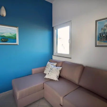 Zizic Apartment *