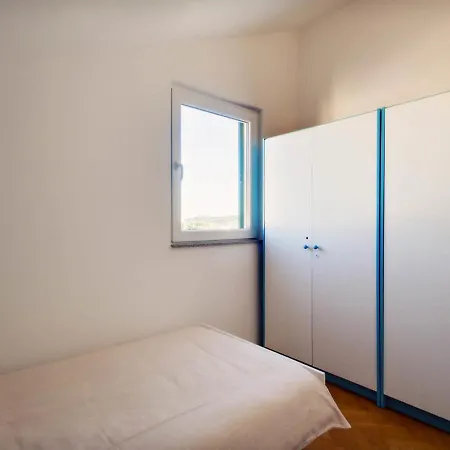 Apartment Zizic Vodice